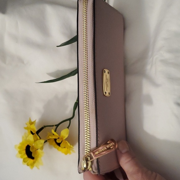 MICHAEL KORS WALLET - Picture 13 of 16